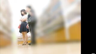 女子アナみたいな清楚な私服で撮られちゃうjdちゃんのパンチラ voyeur jp 01-150526