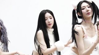 꼭지라인 그대로 드러난 트리플에스 팬미팅공연 korean porn vip