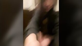 原版ネカフェでお小遣い稼ぎ！きゅうりやごぼうを突っ込んだと思ったら突然お漏らし！ jvip 110626 Xtg8mcGndDFV 0001