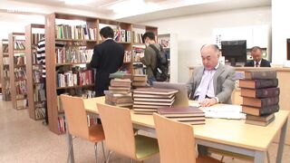 IPX-252 A beautiful literary girl who likes middle-aged men is left... Reducing Mosaic JAV