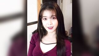 IU LICKING 132958 1 KPOP ALLPOP